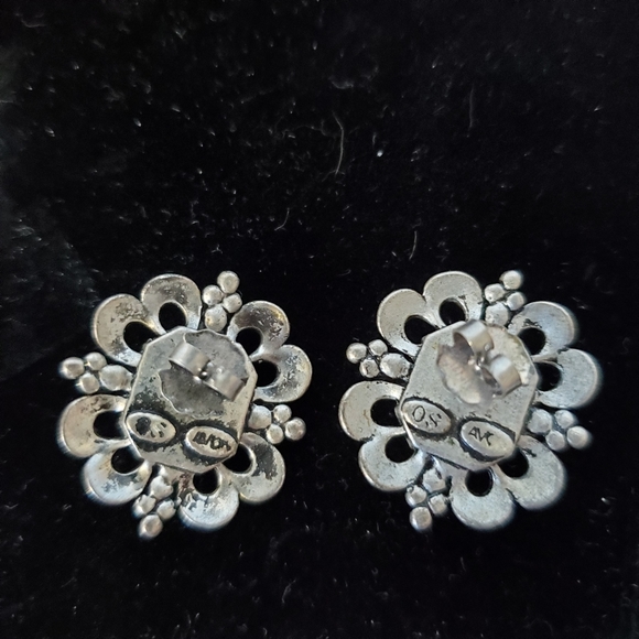 Vintage Avon Crystal Pierced Earrings Silverplate 1" - Picture 4 of 4